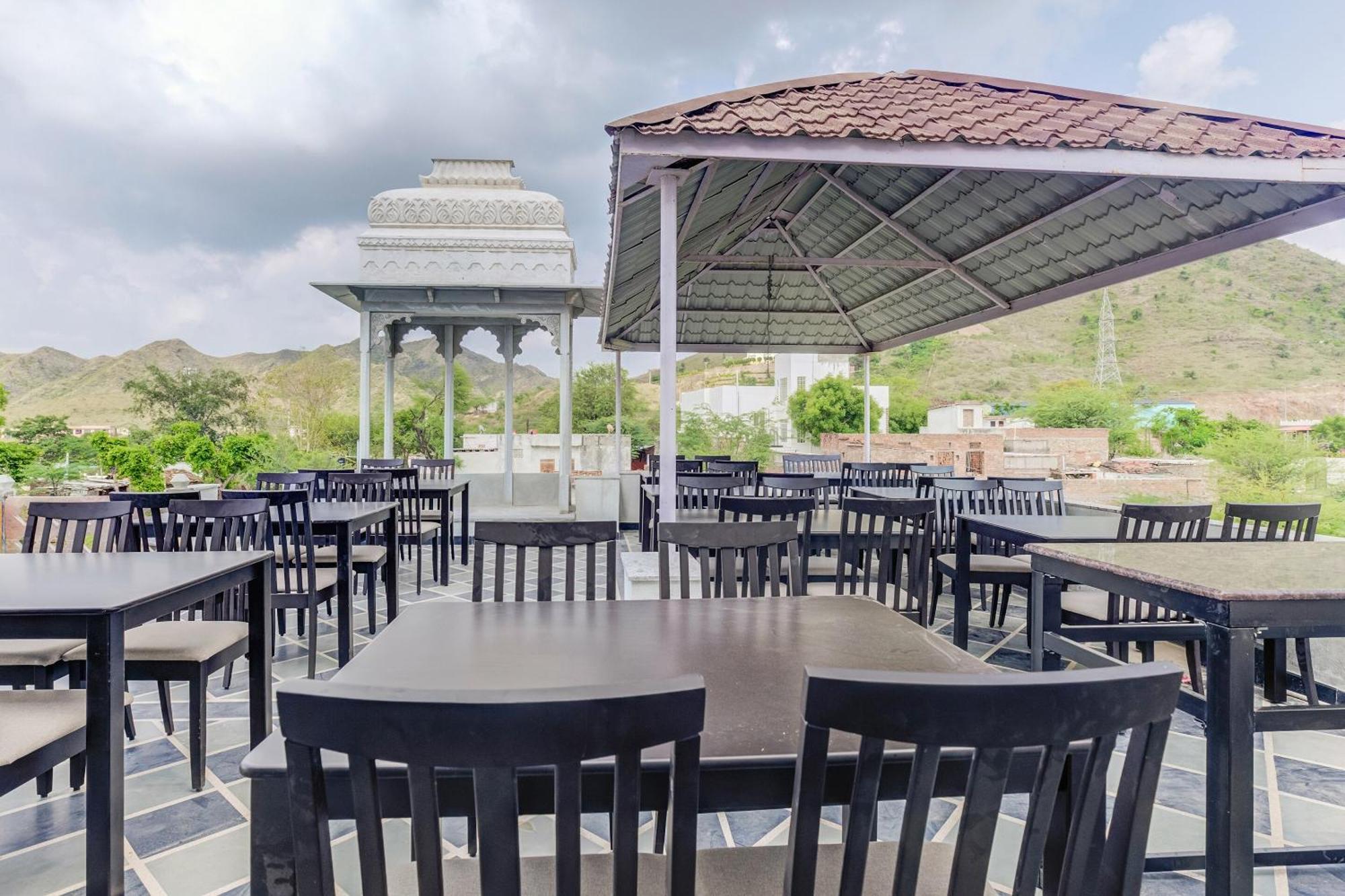 Hotel O Achrol Haveli Sukher Udaipur Eksteriør billede